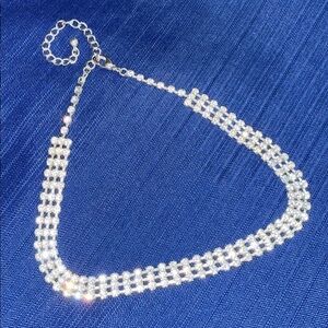 Elegant Silver Necklace 1970s Silver Tone Rhinestone choker Necklace